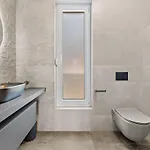 Villa In With Swimming Pool Medulin