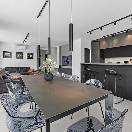 In Medulin With Swimming Pool * Medulin